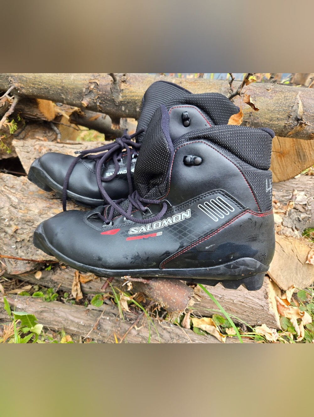 Salomon Escape 5 Cross Country Ski Boots